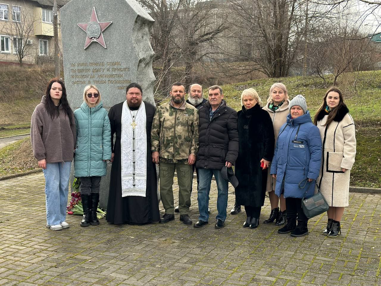 15 февраля 2024 в Васильевке прошла церемония возложения цветов в память о погибших советских воинах Афганистана..