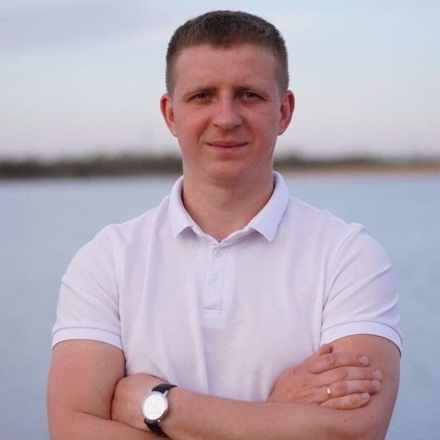 Директор школы в Малой Белозерке поблагодарил за новый кабинет русского языка и литературы.