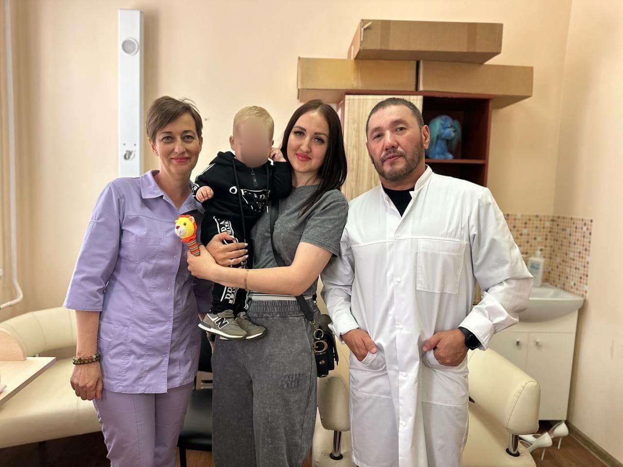 Карельские врачи помогли организовать операцию для двух детей из Васильевки.